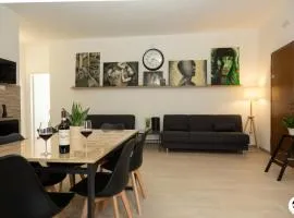 CASA IOLE Appartamento Nuovo Ampio Villa Comunale