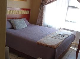 Medupi 2 Guesthouse, hotel a Kempton Park