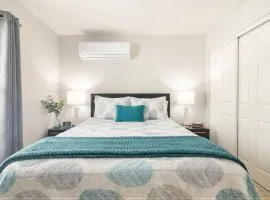 Modern Studio Apartment Near Busch Gardens Tampa