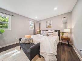 Great 30 days rental 3b 2 bath, Hotel in Mayfield Heights