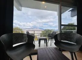 Hotel Woods Retreat With Luxury Rooms & Open Terrace Near Mussoorie International School