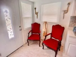 Mediterranean Apartment 5 min from the Beach in Car