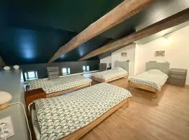 Appartement familial de la Maison d'Augustin accès piscine intérieure chauffée