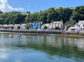 MacDonald Arms Hotel – hotel w mieście Tobermory