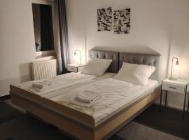 Hotel am Zellwald, hotelli kohteessa Großschirma