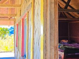 Nature's Harmony Heaven Resort, hotel di Dāmbuk