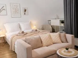 Modern Studio near Düsseldorf Airport & Messe/Fair