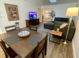 Pretty lodging Serene view retreat in Lake Placid!