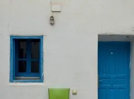 ASARAG GUEST HOUSE, YOGA & Surf