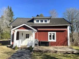 5 person holiday home in MYRESJÖ
