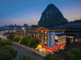 Pine House Yangshuo West Street