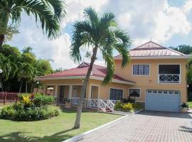 experience villa โรงแรมในBuccoo