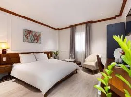 Ancient Luxury Hotel