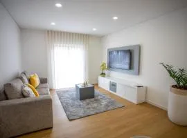 Matriz Inn IV - Apartamento T3 no Centro de Fafe