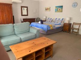 Bentworth Lodge: Carramar şehrinde bir otel