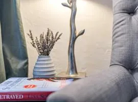 120 Luxury Pool and Hot Tub Retreat Game Room Near Napa