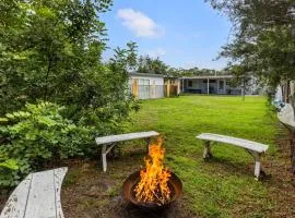 Roskell Retreat Pet Friendly 5 Mins Walk to Beach
