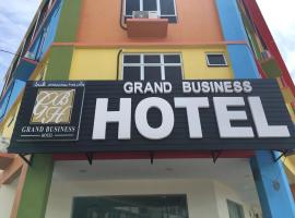 Grand Business Hotel, hotel di Jertih