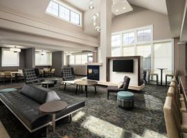 Residence Inn by Marriott Springfield Chicopee โรงแรมในชิโคพี