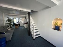 Maison Cosy avec cour privée !, hotel i Joinville
