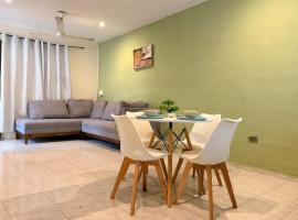 Amplia Casa con Estacionamiento en Francisco de Montejo, hotel a Mérida