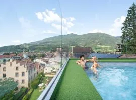Dominik Alpine City Wellness Hotel - Adults only