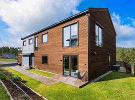 Modern apartment with two bedrooms, hótel í Hektner