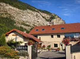 Le Rocher des Ducs, appartement, cour privative, abris voiture