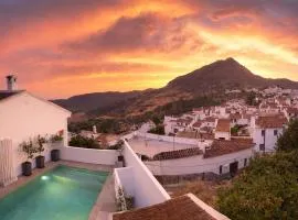 Luxury Designer Villa, Heated Pool, Panoramic Views Africa