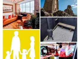 "Fire pit"Castle Restaurants Little house on the hill