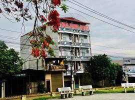 Hoà Bình Hotel Lào Cai, hotel em Cốc Lếu