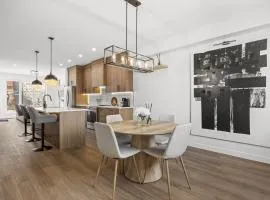 Stunning 3BR Luxury Home Downtown Views