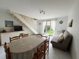 Maison avec jardin 4 personnes - 350m de la plage