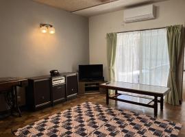 Sakura House - Entire House Near Tanabe Station & Beach, hotell i Tanabe