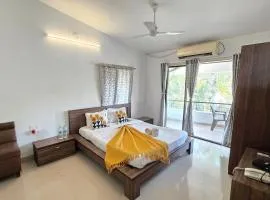 Radha Krishna Pure-Veg Lonavala