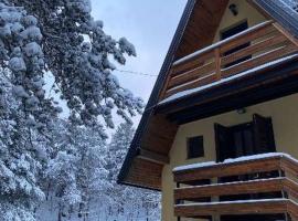 Mostar Rujište Vikendica Weekend House, Hotel in Mostar