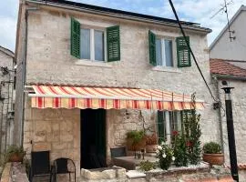 Apartment Dalmatera
