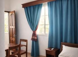 RAOOF HOTEL, hotel v destinaci Mahajanga