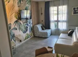 Cocoon, Pool, 5 Minutes from Disneyland Val d'Europe, Paris