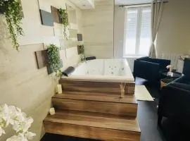 Jacquart cocon plaisir avec balnéo proche centre