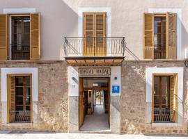 Hostal Nadal, hotel di Soller
