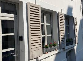 The Refuge of Happiness, hotel a Bouillon