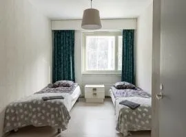 LibO-apartment, Myllymäki 25 with free parking