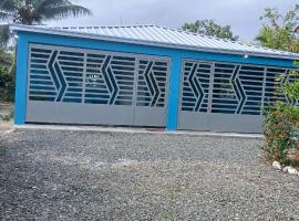 Casa amueblada en campo de Bonao, khách sạn ở Bonao