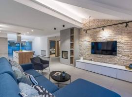 Space completely for your private use !, Hotel in VeliGolji