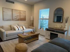 Cozy Private Room with Mountain View in Park City