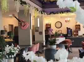 Hôtel Saint Jacques, Hotel in Parthenay