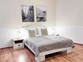 Quartier Sophia - großzügiges 92 qm Souterrain-Apartment am Goethepark