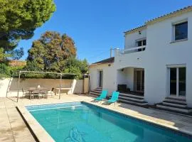 Villa provençale avec piscine