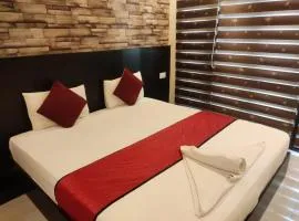 EMERALD GRAND Rooms and Serviced Apartment